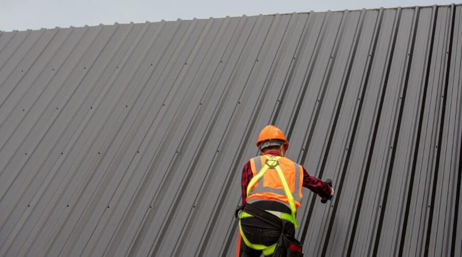 Expert top industrial roofings services in Valley City, ND